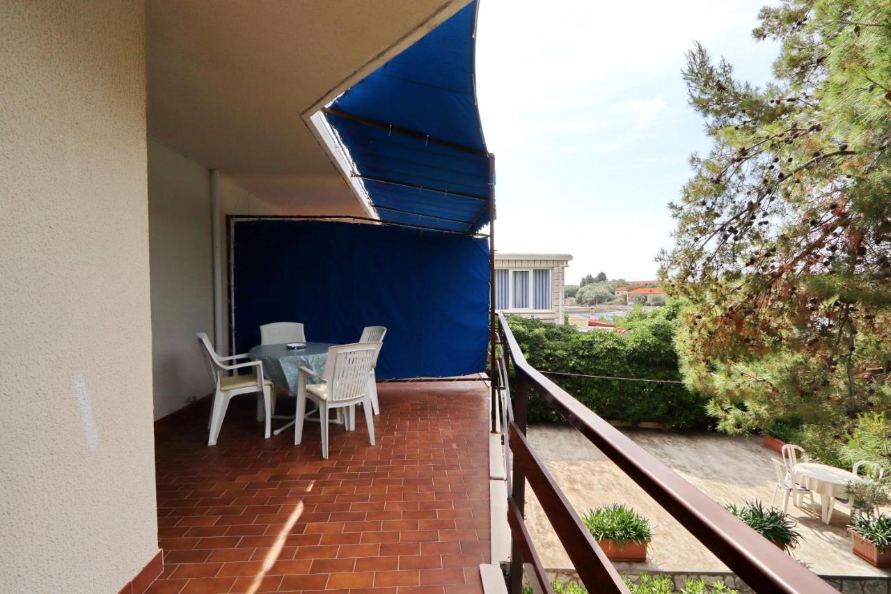 Apartments By The Sea Prizba, Korcula - 4484 ภายนอก รูปภาพ