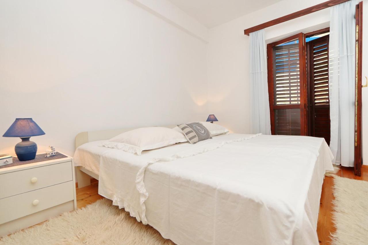 Apartments By The Sea Prizba, Korcula - 4484 ภายนอก รูปภาพ